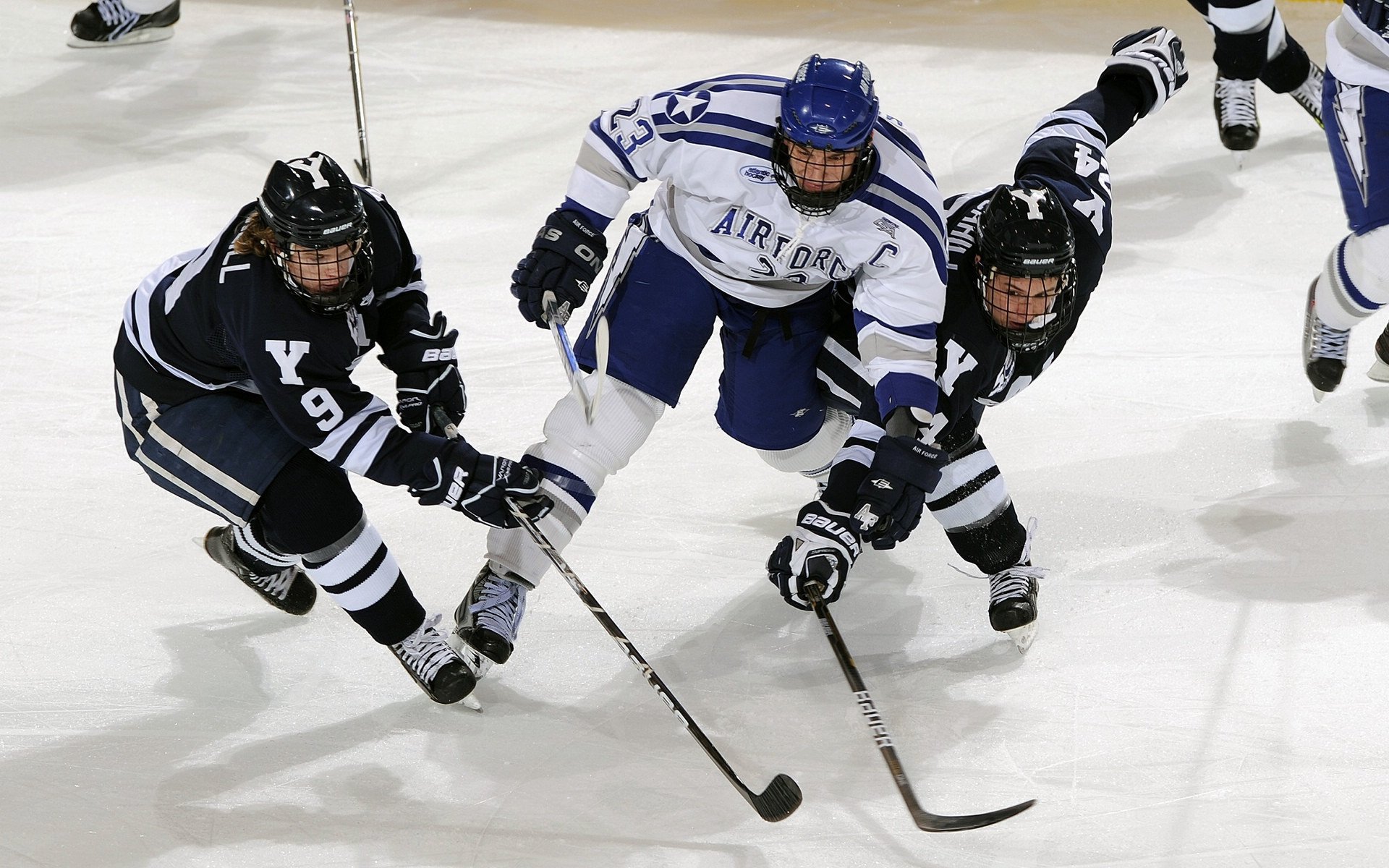 “马科斯·梅特罗的灵活性与判断力,为阿根廷美洲狮队打下坚实基础”
